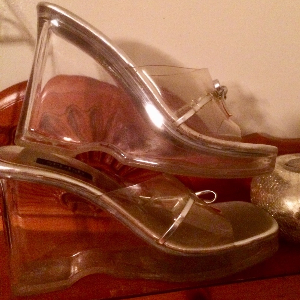 Vintage 90’s Lucite Platform